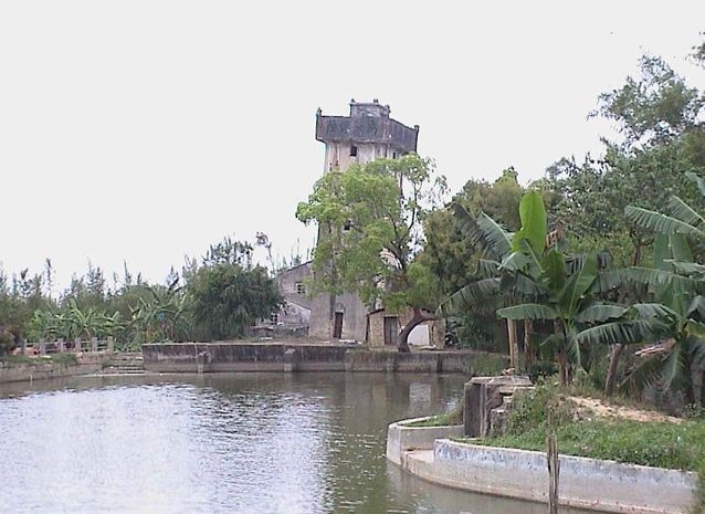 Leaning Tower of Kaiping_2.jpg